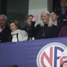 22. november: Dronningen og Kronprinsessen ser cupfinalen for kvinner på Telenor Arena. (Foto: NTB Scanpix / Stian Lysberg Solum)